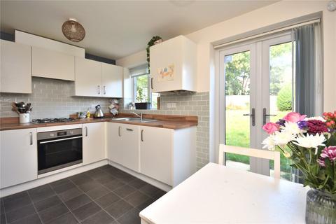 2 bedroom semi-detached house for sale, Magnolia Road, Seacroft, Leeds