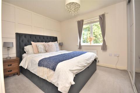 2 bedroom semi-detached house for sale, Magnolia Road, Seacroft, Leeds