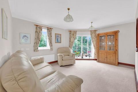 Cavell Drive, Ingleborough Cavell Drive, EN2