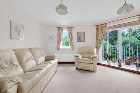 2 bedroom flat for sale, Cavell Drive, Ingleborough Cavell Drive, EN2
