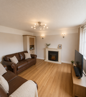 3 bedroom semi-detached house to rent, Harwood Vale, Bolton BL2