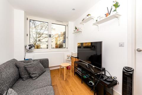 1 bedroom apartment to rent, South End, South Croydon, Croydon, CR0