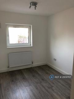 2 bedroom flat to rent, Whitley Close, Stanwell, Staines-Upon-Thames, TW19