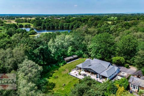 4 bedroom detached house for sale, Oakleigh, Newgate, Wilmslow
