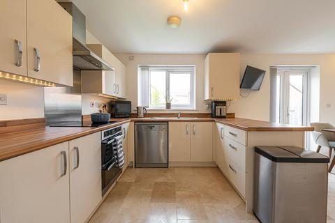 4 bedroom detached house for sale, Swan Crescent, Newport, NP19