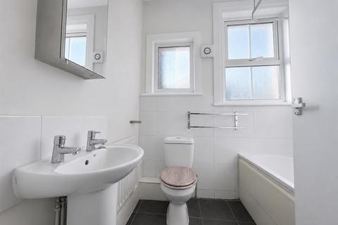 undefined, Melfort Road, Thornton Heath