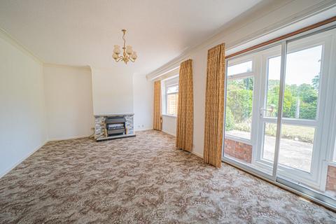 3 bedroom semi-detached house for sale, Meriden Rise, Solihull, B92