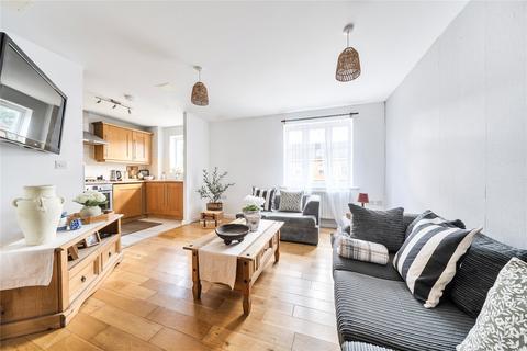 2 bedroom flat for sale, Paterson Lodge, 8 Turner Avenue, Westerham