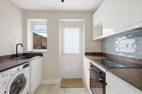 1 bedroom flat for sale, Kings Place, Buckhurst Hill