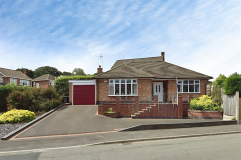 2 bedroom bungalow for sale, 9 Rivergreen Crescent, Bramcote, NG9 3EQ
