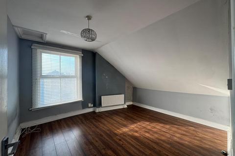 1 bedroom flat to rent, Melfort Road, Thornton Heath
