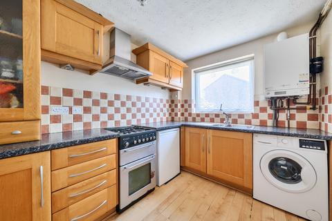 2 bedroom terraced house for sale, Falcon View, Winchester, Hampshire