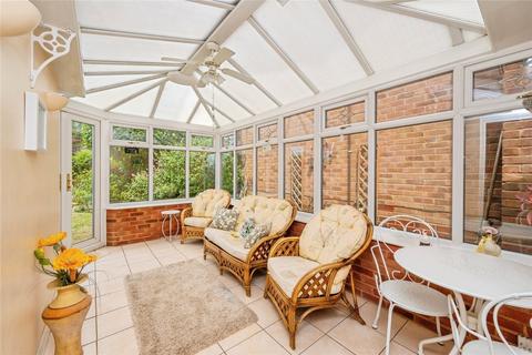 3 bedroom detached house for sale, Broadlee, Wilnecote, Tamworth, Staffordshire, B77