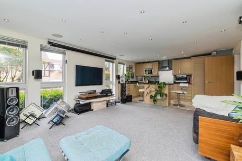 1 bedroom flat for sale, Glaisdale Court, DARLINGTON, County Durham, DL3