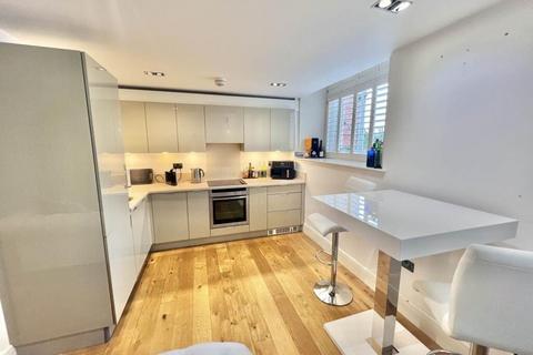 1 bedroom flat for sale, The Galleries, Warley, Brentwood, CM14