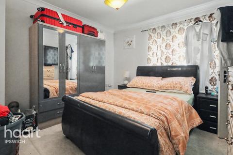 3 bedroom terraced house for sale, Bruff Road, Ipswich