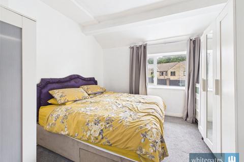 2 bedroom end of terrace house for sale, Old Road, Bradford, West Yorkshire, BD7