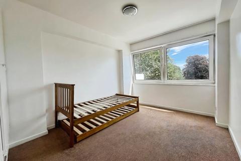 2 bedroom house to rent, Wheatlands, Hounslow