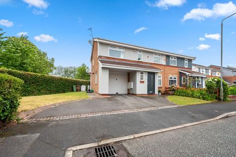 4 bedroom semi-detached house for sale, Kelsey Close, St. Helens, WA10