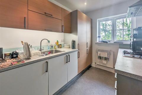 2 bedroom apartment to rent, King Cole Place, Colchester