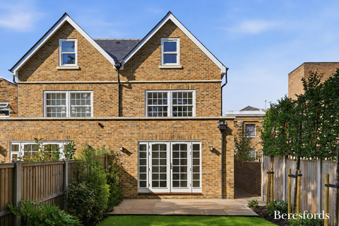 4 bedroom semi-detached house for sale, Hall Street, Chelmsford, CM2