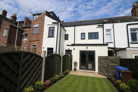 3 bedroom terraced house for sale, South View Crescent, Sheffield, S7