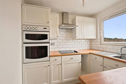 undefined, Gray Street, Broughty Ferry, Dundee, DD5 2DN