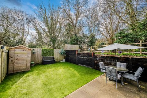2 bedroom end of terrace house for sale, Horseshoe Terrace, Kingswood, KT20