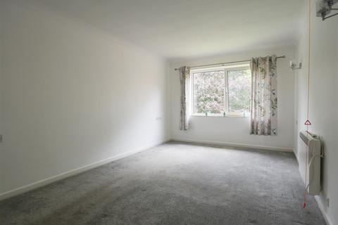 2 bedroom apartment for sale, Homeyork House, Danesmead Close