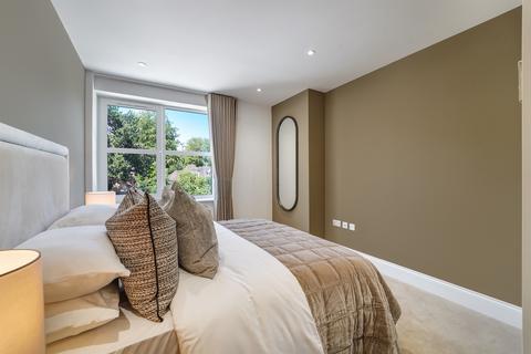 undefined, Woodcote Valley Road, Purley