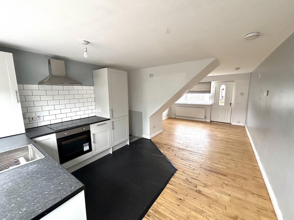 Withernsea Grove, Sunderland, SR2 – další