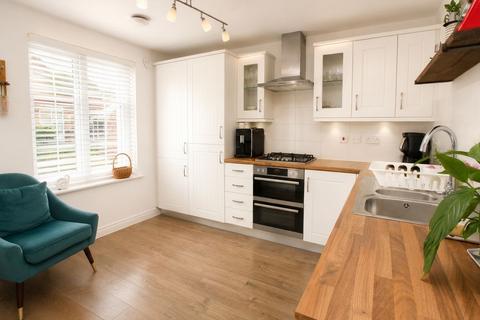 4 bedroom semi-detached house for sale, Juniper Mead, Stotfold, Hitchin, SG5