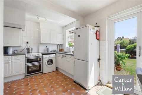 2 bedroom terraced house for sale, Raydons Road, Dagenham, Essex