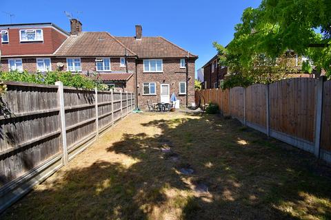 3 bedroom end of terrace house for sale, Longshaw Road, Chingford, London. E4 6LD
