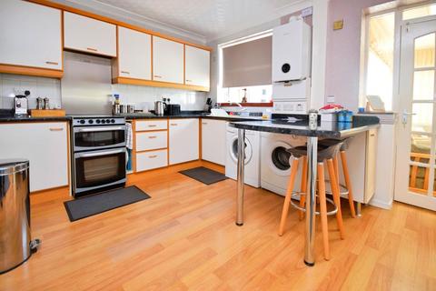 3 bedroom terraced house for sale, Highwood Avenue, Solihull B92