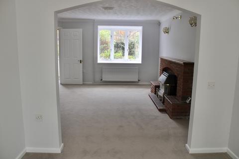 4 bedroom detached house to rent, Crummock Road, CHANDLERS FORD SO53