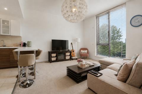 Joslin Avenue, London