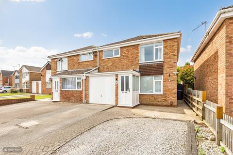 3 bedroom semi-detached house for sale, Malvern Crescent, Ashby-de-la-Zouch