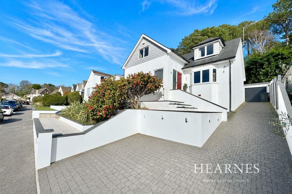 Thwaite Road, Coy Pond, Poole, BH12