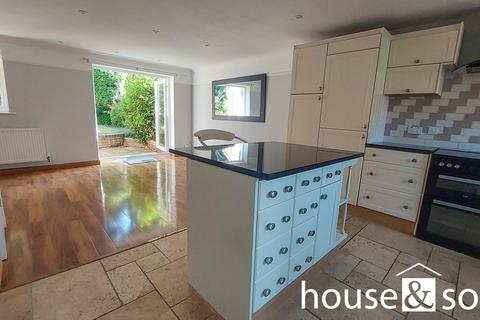 3 bedroom end of terrace house for sale, Doulton Gardens, Whitecliff, Poole, BH14
