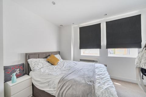 1 bedroom apartment for sale, High Street, Beckenham, BR3