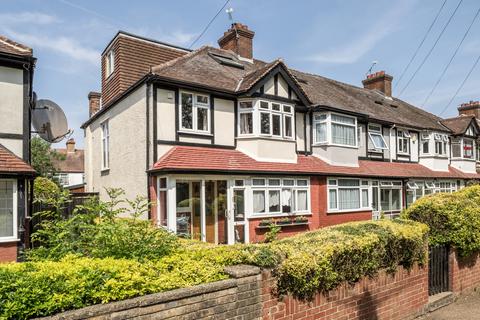 undefined, Commonside East, Mitcham CR4