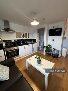 1 bedroom flat to rent, Rivermill Court, Kirkstall, LS5