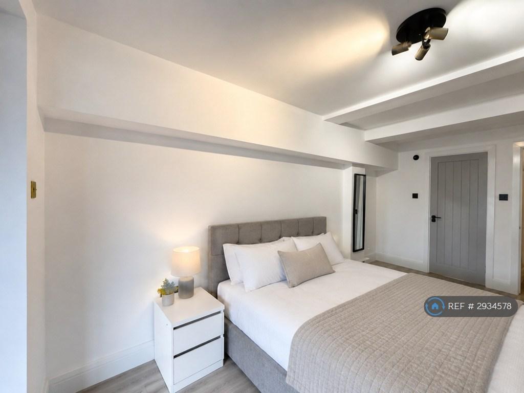 Apartment in Croydon, Broad Green - View 4