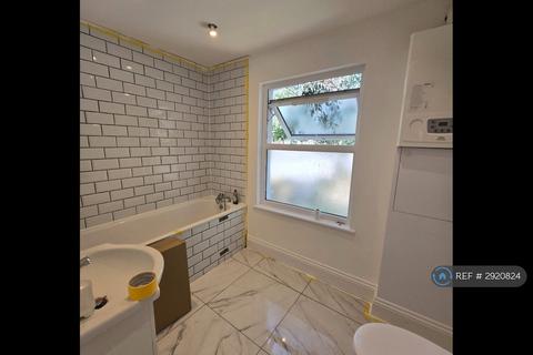 1 bedroom flat to rent, Powell Road, London, E5