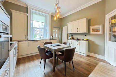 2 bedroom apartment for sale, Priors Terrace, Tynemouth NE30