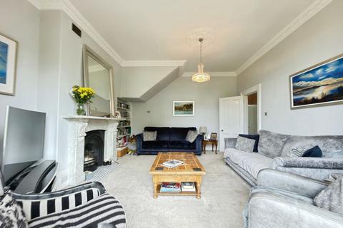 2 bedroom apartment for sale, Priors Terrace, Tynemouth NE30