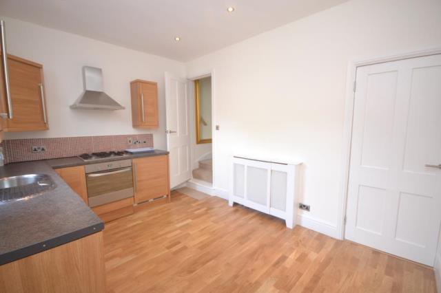St. Saviours Terrace, Reading, RG1 - Widok 2