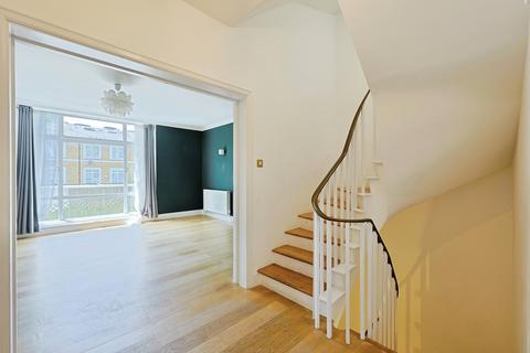 4 bedroom terraced house to rent, Marlborough Hill, London, NW8