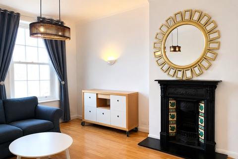 1 bedroom flat to rent, Maple Road, Surbiton, KT6